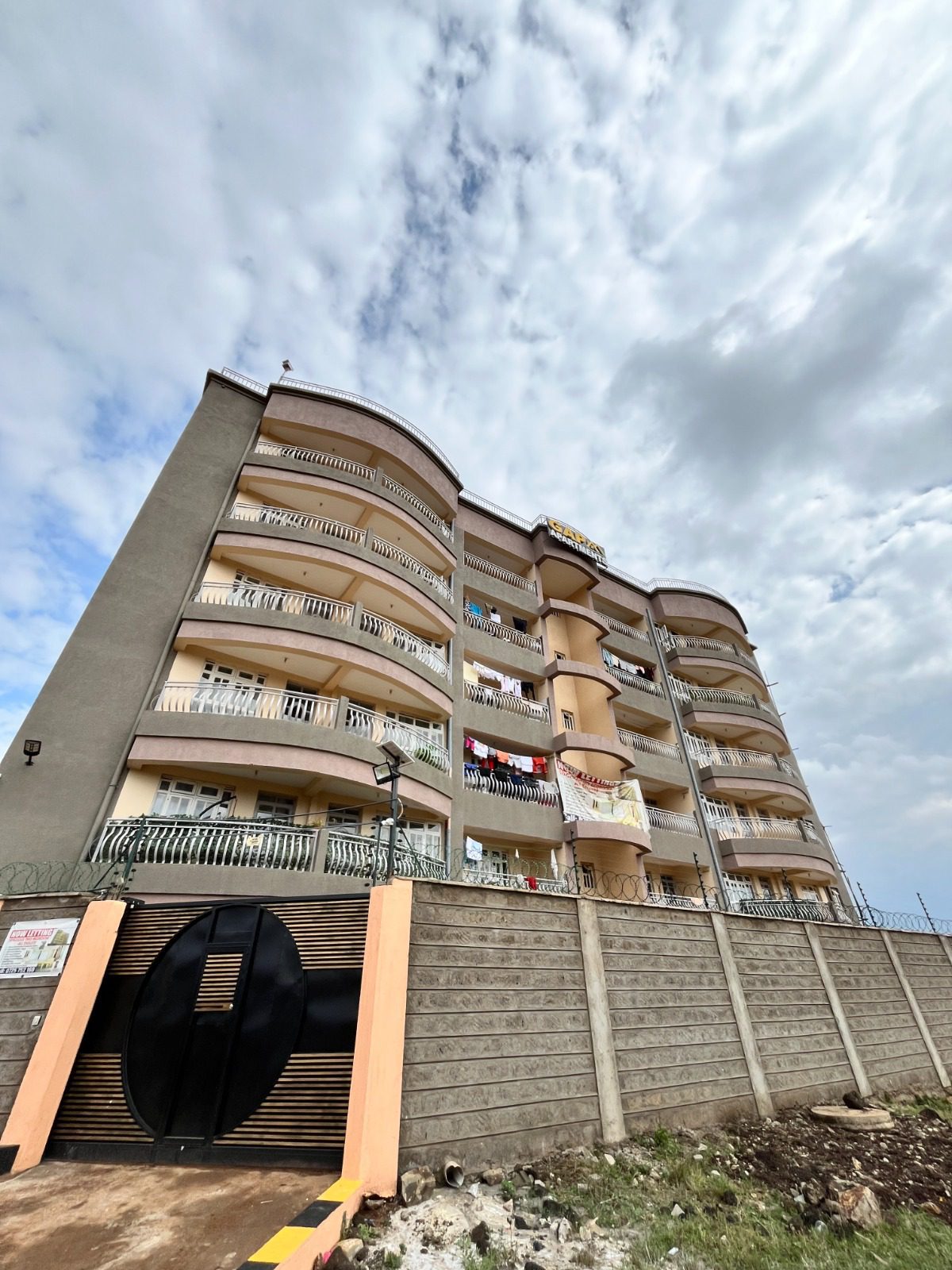 Gap Apartment (A) – 2 Bedroom (Both Ensuite) in Jomoko (Near Clovers Residency)