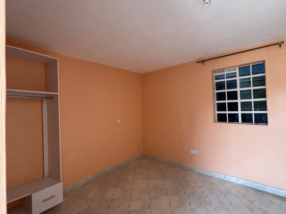Tesco Palace – Bedsitter Apartment for Rent in Kenyatta Road (Near Gentleman's Barber and Spa)