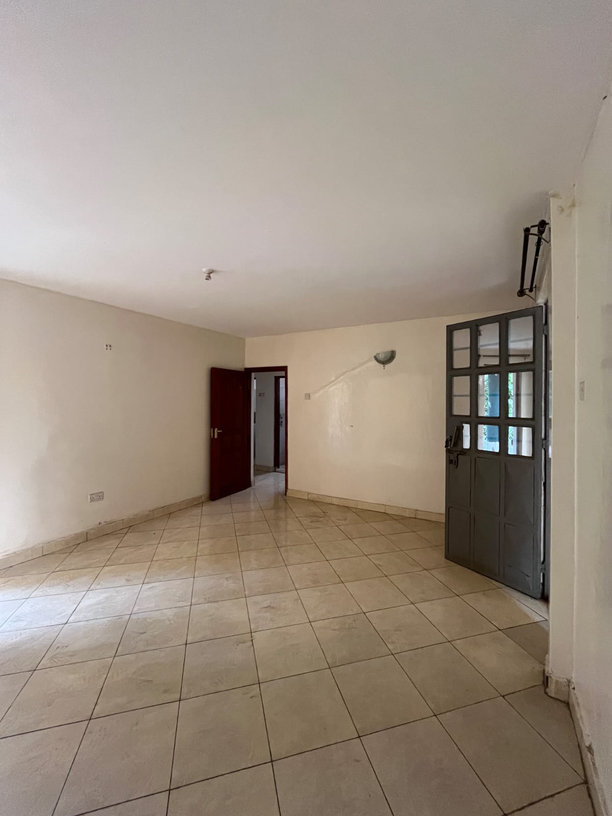 Safari Apartment (A) – 2 Bedroom Apartment for Rent in Thika Road (Near USIU University)
