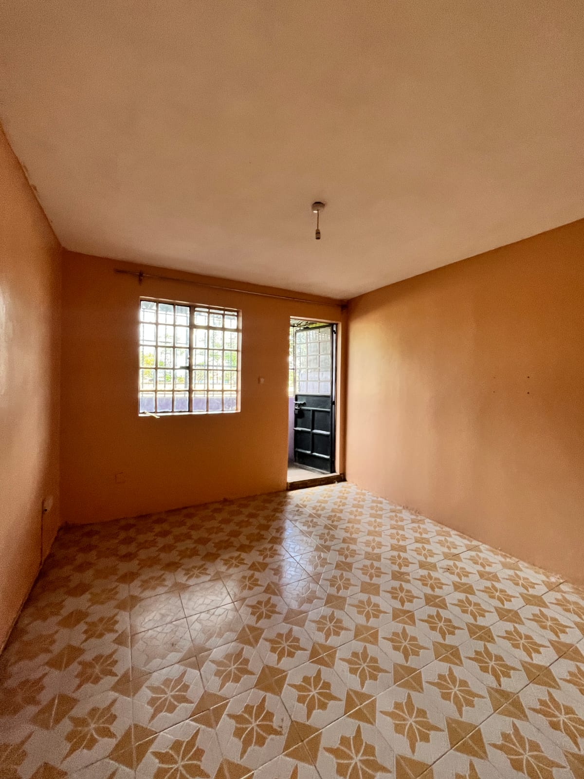 Veronica's - Bedsitter Apartment for Rent in Donholm (Near Edelvale Catholic Church)