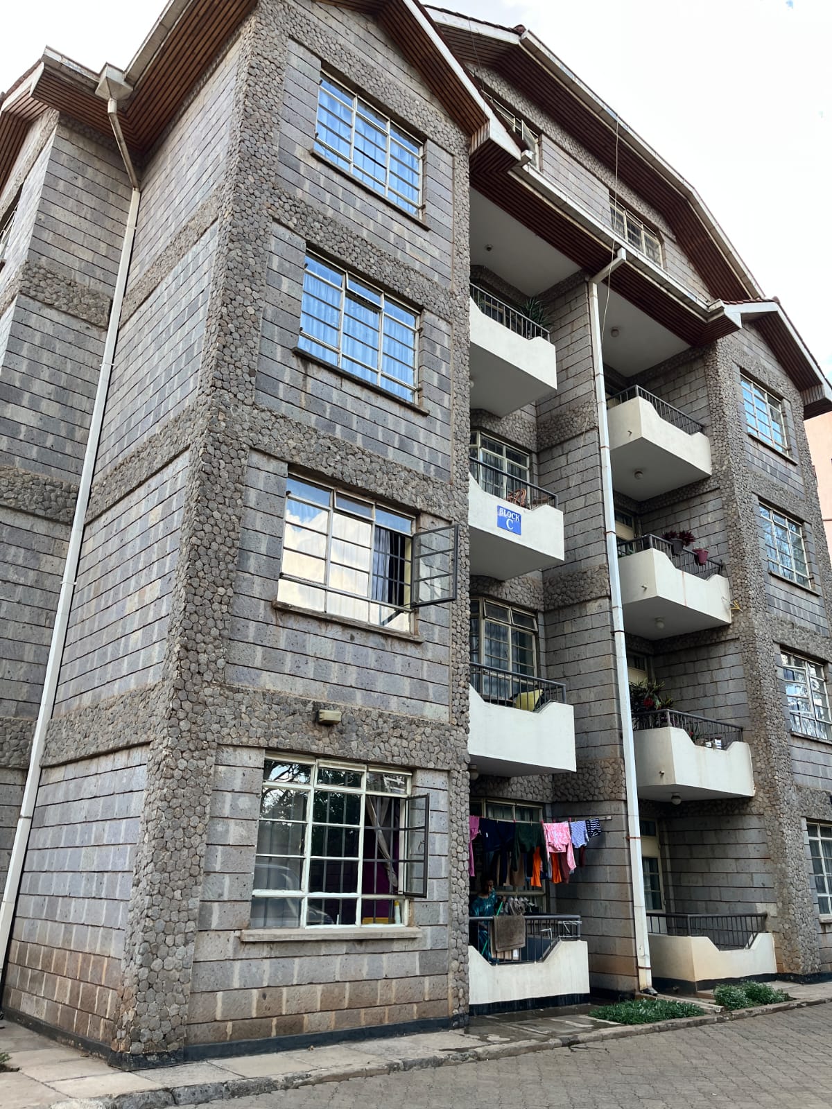 Riara Views Apartments – 2 Bedroom Apartment for Rent in Ngong Road (Near Elyon High School)