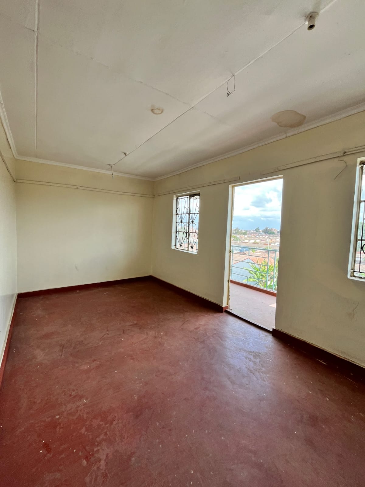 2 Bedroom Apartment for Rent near Gemini Pool Park, Manyanja Road, Tena - A (ID: #10102122508)