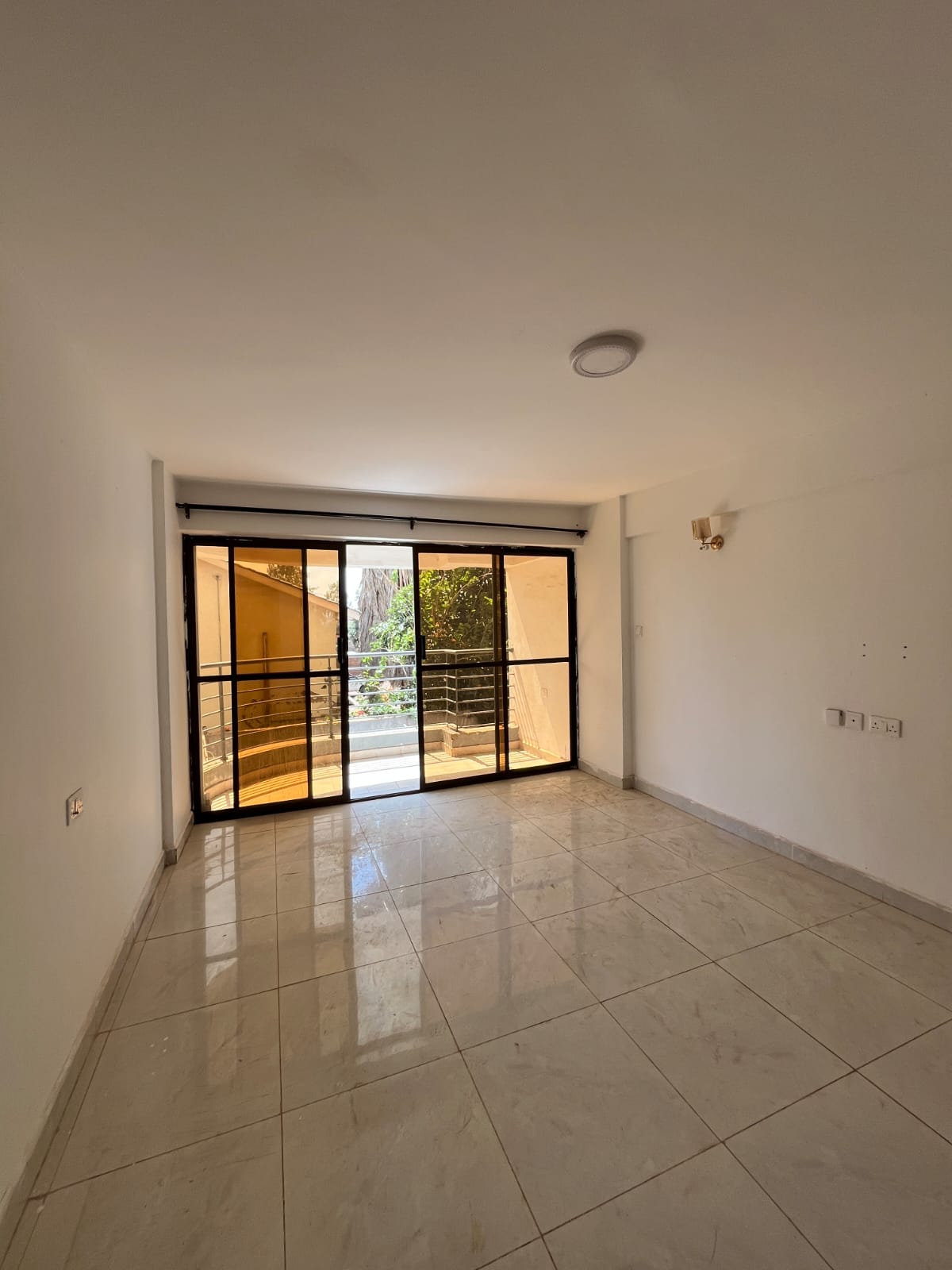 New Modern 2 Bedroom Apartment for Rent near Magunas, Mukima Drive, Roasters (#10330012603)