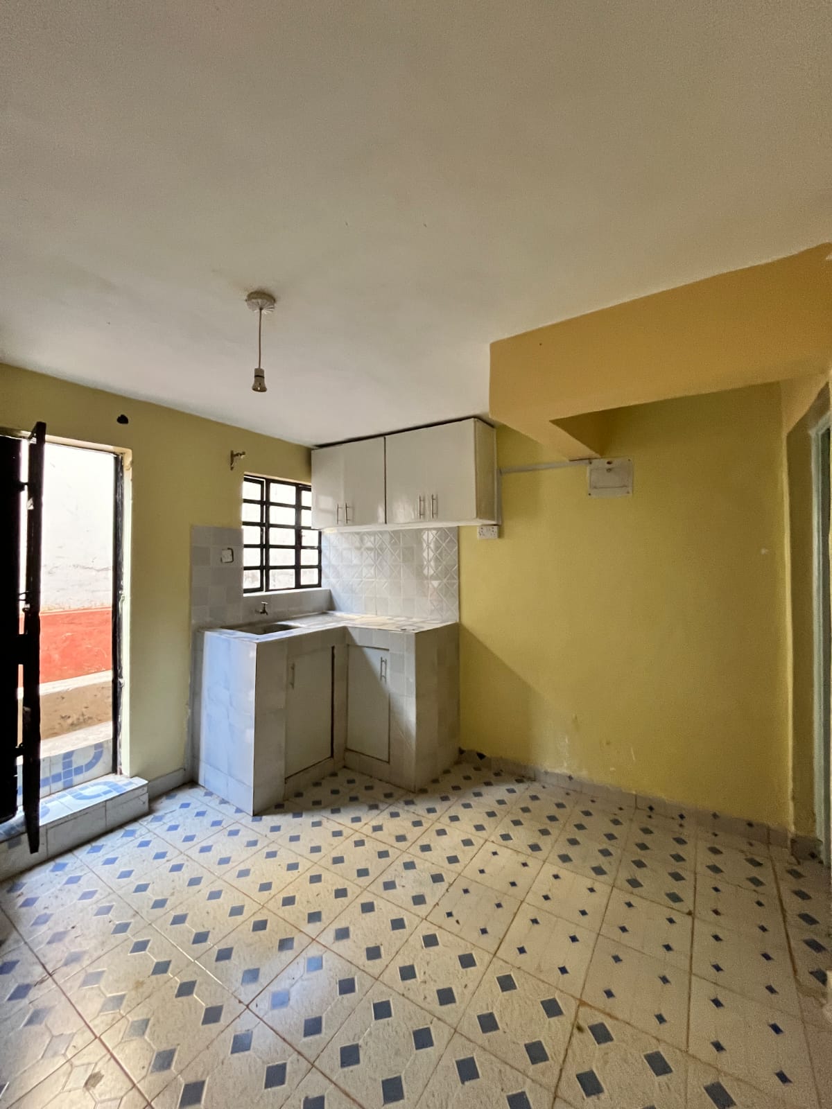 Bedsitter/Studio Apartment for Rent near Leestar Supermarket, Nairobi–Nakuru Highway, Rungiri (#10119012606)