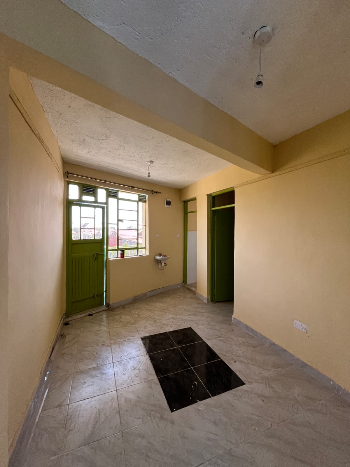 2 Bedroom Apartment for Rent near Oasis of Rest Worshippers Assembly, Mwihoko, Mwihoko Road (#10104022608)