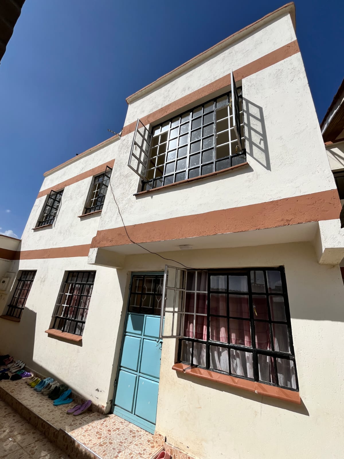 3 Bedroom Apartment for Rent near Carelink Medical Centre, Garden Estate Road, Roasters (#10306022601)