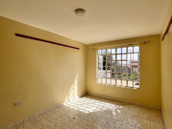 3 Bedroom Apartment for Rent near Carelink Medical Centre, Garden Estate Road, Roasters (#10306022601)